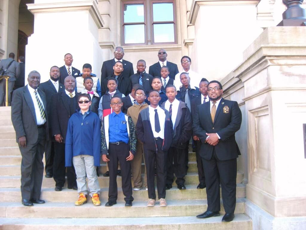 Savannah Rotary Sponsors Students from 100 Black Men of Savannah to Visit Georgia State Capitol