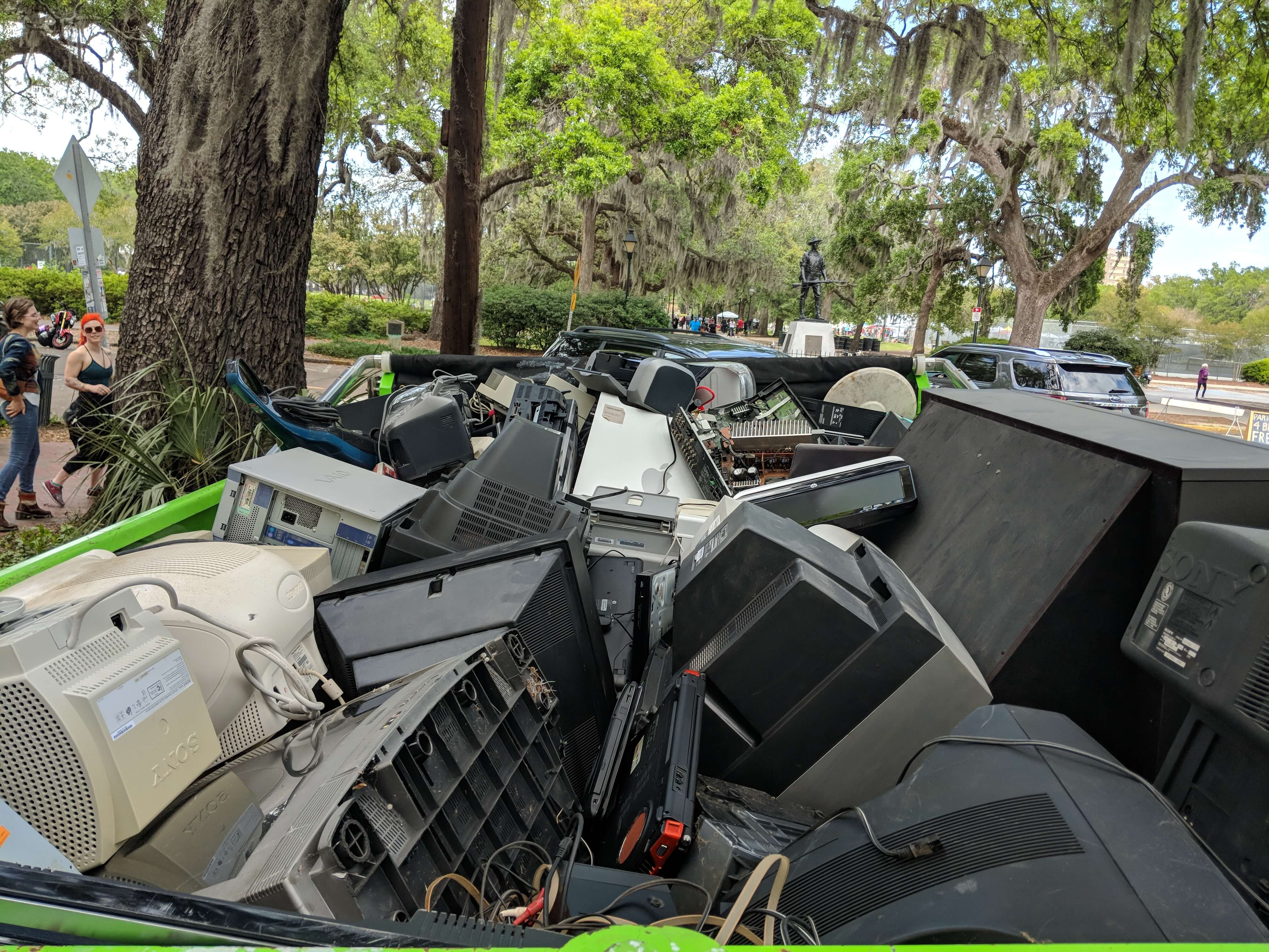 The Junkluggers of the Coastal Empire Earth Day Festival Haul